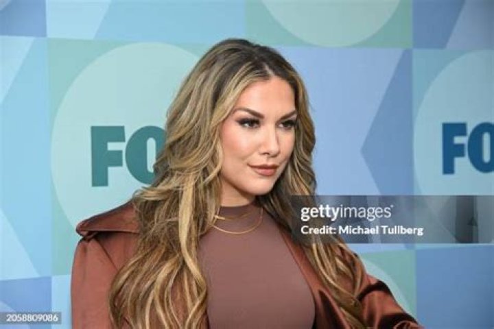 Allison Holker photo 2