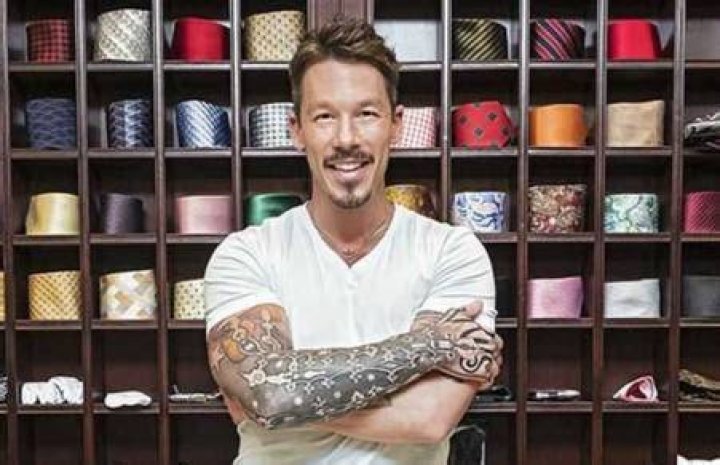 David Reed Bromstad net worth
