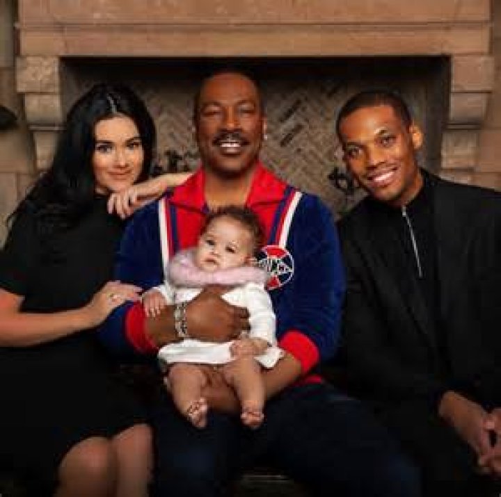 Eddie Murphy with his Ferrari (Source: Pinterest)