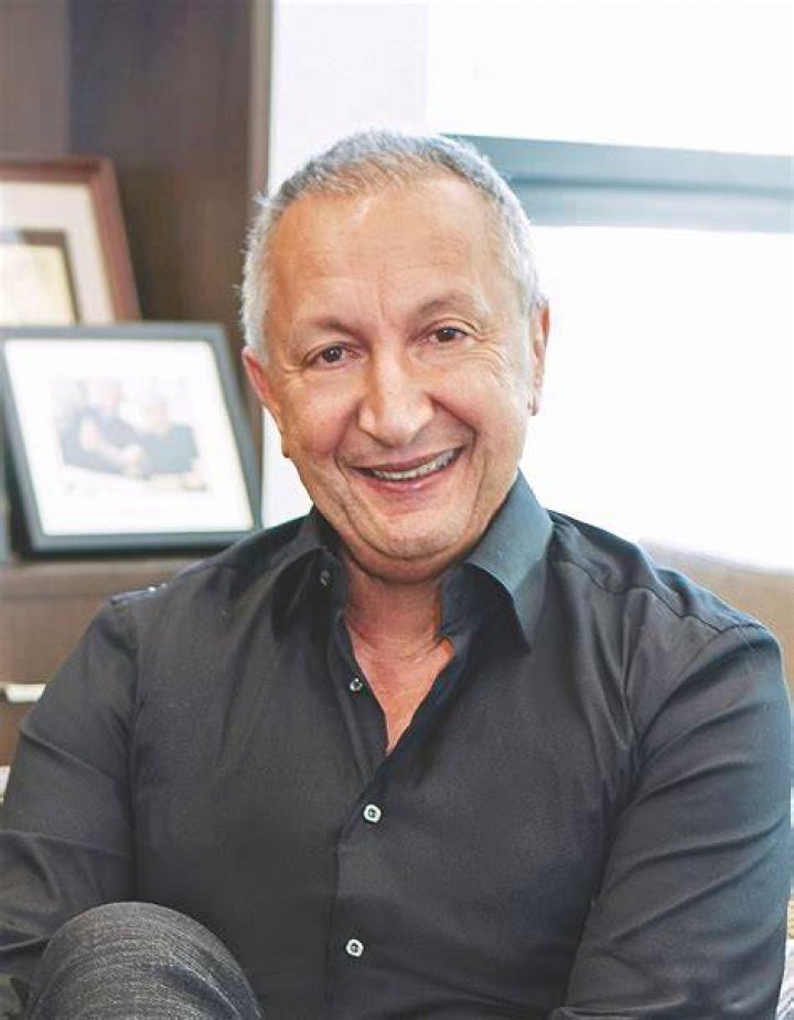 Isaac Larian photo 2