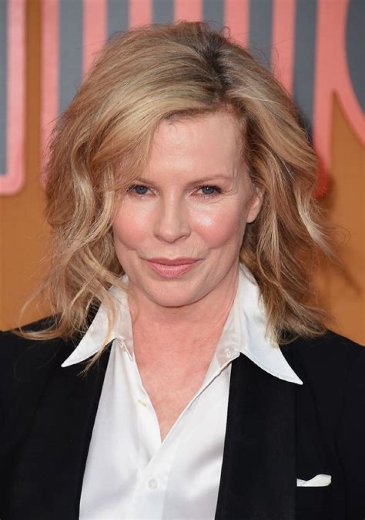 Kim Basinger photo 2