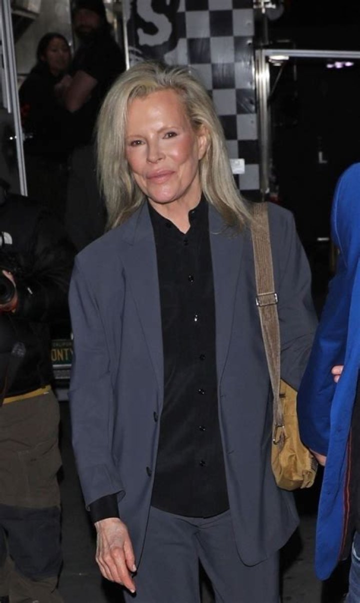 Kim Basinger photo