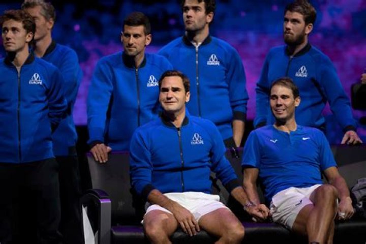 Laver & Federer at a charity match