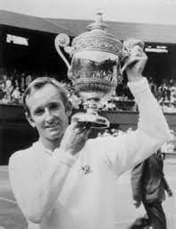 Laver uplifting Wimbledon Trophy