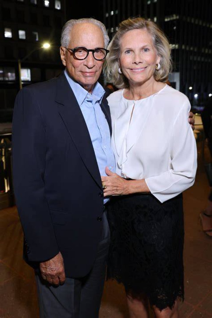 Leonard Stern