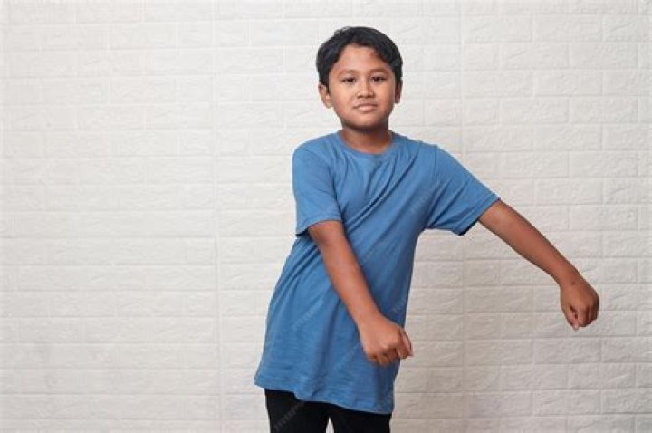 Little Boy Dancing Viral Video