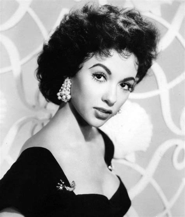 Rita Moreno's pet Sarita