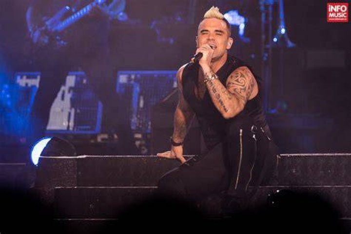Robbie Williams photo